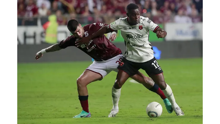 04/11/2023 Estadio Ricardo Saprissa, Tibás. El Deportivo Saprissa recibió a la Liga Deportiva Alajuelense, en una nueva versión del Clásico Nacional en partido de la jornada 18, Torneo de Apertura, Liga Promérica 2023.