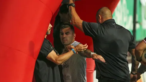 Fernán Faerron agredió a uno de los allegados que filmaba. (Foto: ESPN)