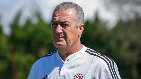 Gustavo Alfaro pierde en Costa Rica a una figura para la Copa América 2024