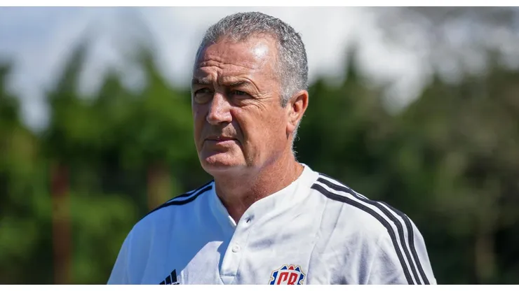 Gustavo Alfaro pierde en Costa Rica a una figura para la Copa América 2024