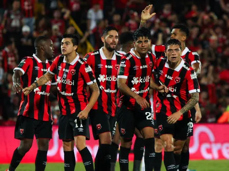 El refuerzo de Alajuelense que llega con problemas