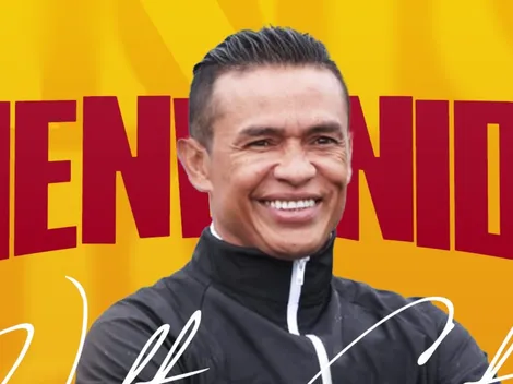 Jafet Soto escucha el pedido de Walter Centeno para su llegada a Herediano