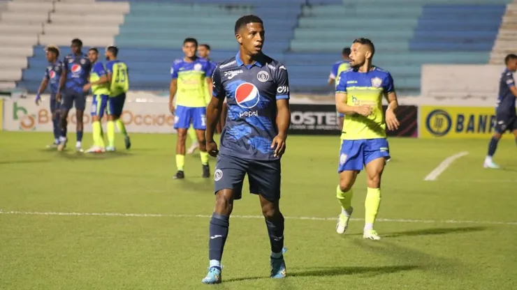 Motagua decide qué hará con Jorge Serrano