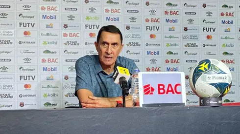 Guimaraes habló sin pelos en la lengua sobre el Alajuelense.