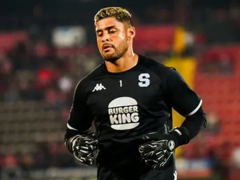 Los aficionados de Saprissa explotaron contra Kevin Chamorro tras su expulsión vs Alajuelense