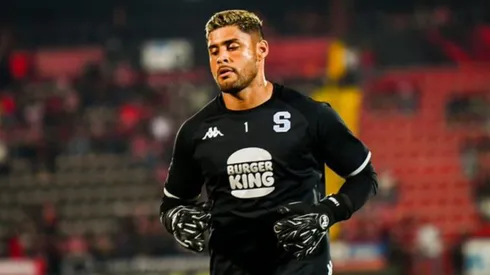 Los aficionados de Saprissa explotaron contra Kevin Chamorro tras su expulsión vs Alajuelense