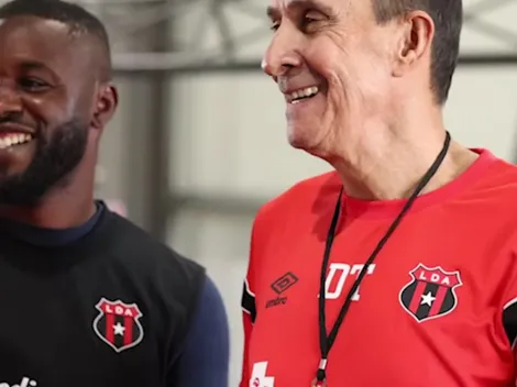 Joel Campbell y Guimaraes coinciden pensando en Saprissa