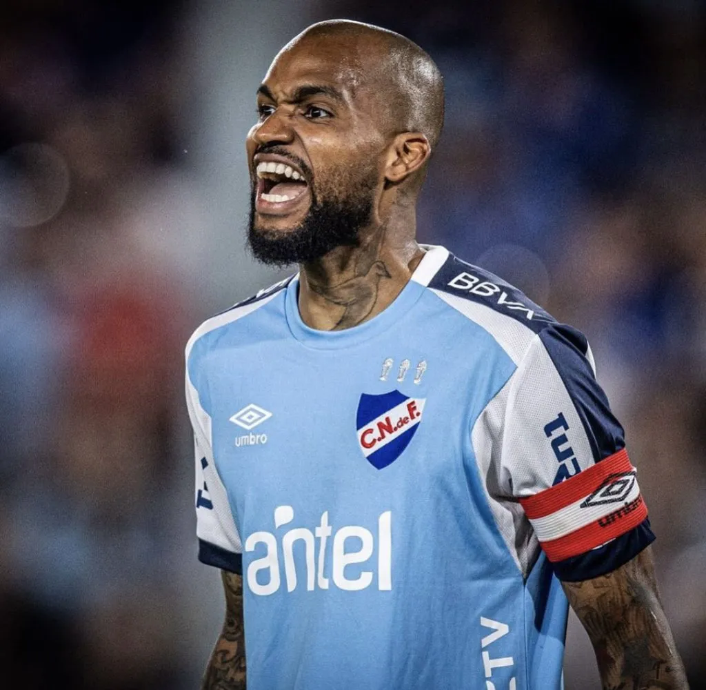 Luis Mejía – Nacional Uruguay