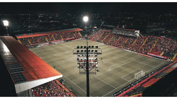 Alajuelense en problemas: la dura sanción que prepara UNAFUT tras los incidentes vs. Herediano