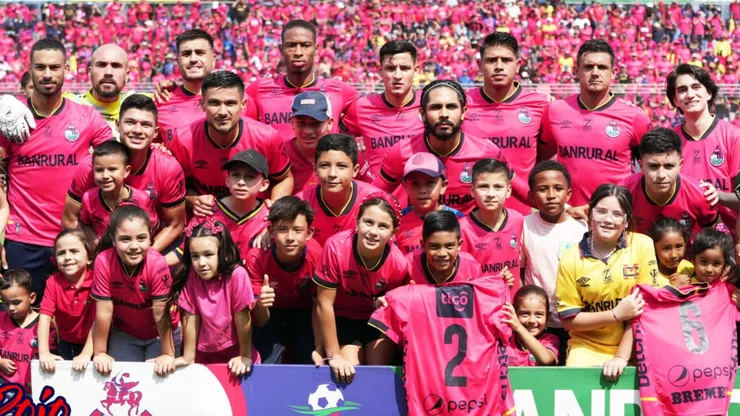 Municipal tiene varias bajas para el juego de ida de la final ante Mixco