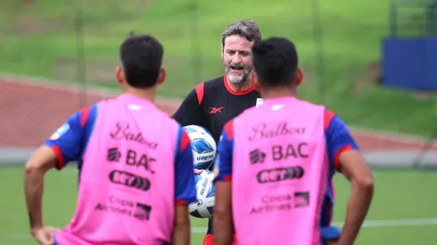 Thomas Christiansen ve como una obligación clasificar al Mundial