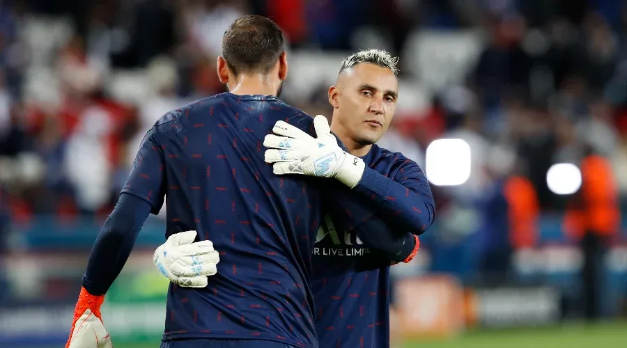 Keylor Navas y Gianluigi Donnarumma en PSG