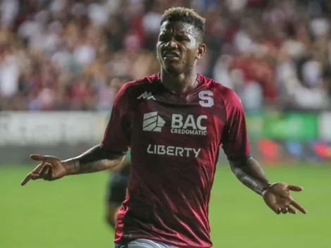 Fidel Escobar lidera estadística mundial con el Saprissa