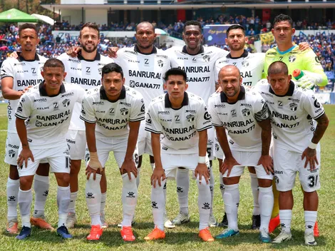 Comunicaciones confirma una baja en defensa para el Clásico ante Municipal