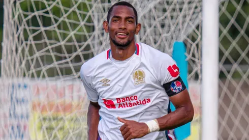 Jerry Bengtson está cerca de un récord histórico de la Liga Nacional de Honduras