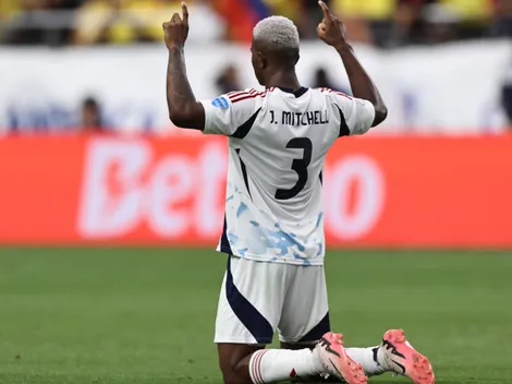 "Mi muchacho": Jeyland Mitchell enamora a una ex figura de Saprissa