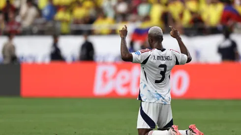 GLENDALE, ARIZONA – JUNE 28: Jeyland Mitchell of Costa Rica prays after the end of the CONMEBOL Copa America 2024 Group D match between Colombia and Costa Rica at State Farm Stadium on June 28, 2024 in Glendale, Arizona.