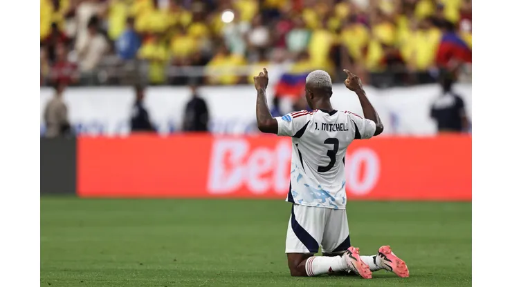 GLENDALE, ARIZONA - JUNE 28: Jeyland Mitchell of Costa Rica prays after the end of the CONMEBOL Copa America 2024 Group D match between Colombia and Costa Rica at State Farm Stadium on June 28, 2024 in Glendale, Arizona.