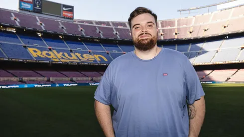 Ibai vive en Barcelona pero es fanático del Real Madrid.