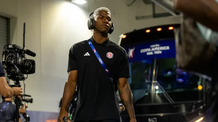 La mala noticia para Jeyland Mitchell ante Colombia que preocupa en toda Costa Rica