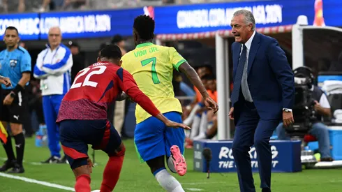 Así vivió Alfaro el partido contra Brasil.