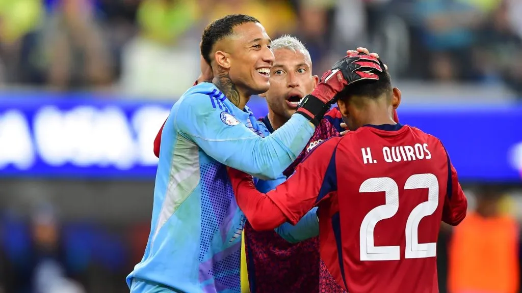 La alegría de Patrick Sequeira y toda La Sele tras el debut ante Brasil. (IMAGO)