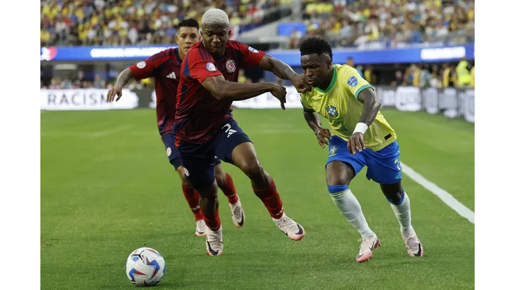 Jeyland Mitchell fue figura contra Brasil.