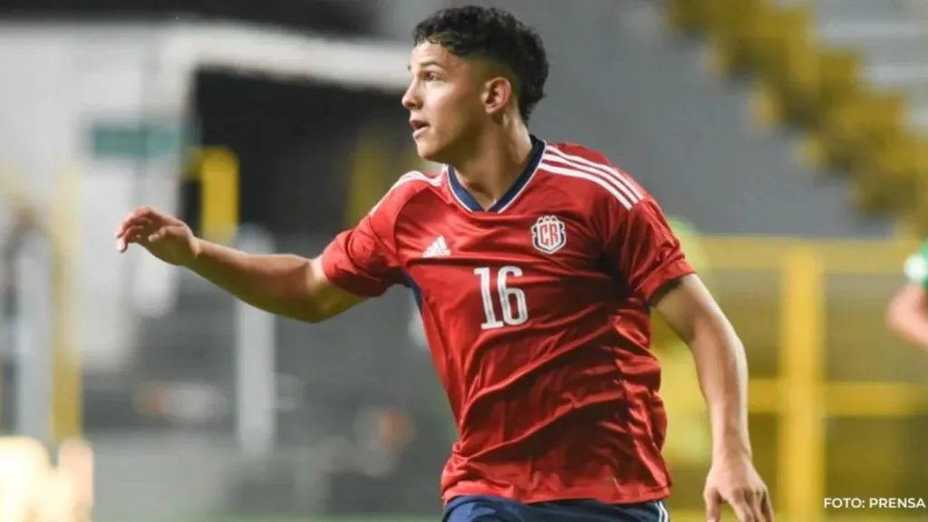 Warren Madrigal es observado por scoutings de diferentes clubes.