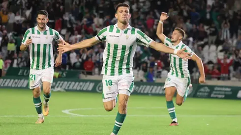 Festeja Alajuelense: Su fichaje estrella brilló en el ascenso de su equipo en España