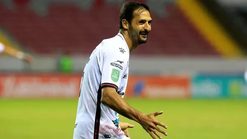 Celso Borges termina contrato en diciembre con Alajuelense.