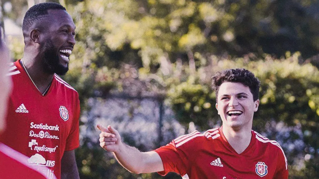 Gino Vivi tuvo también un sorprendente paso por La Sele. (Instagram)