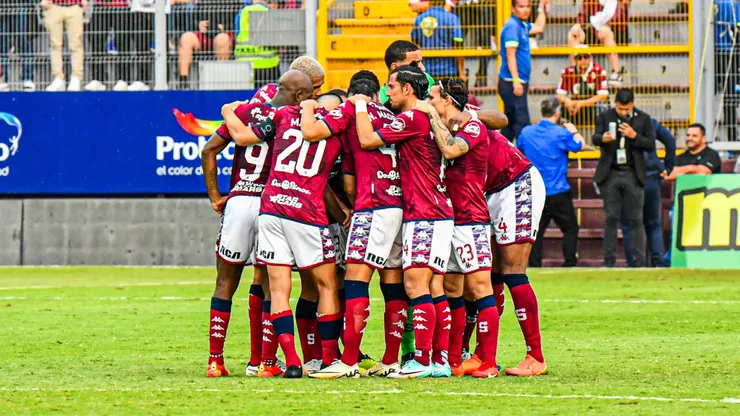 No es Chamorro ni Paradela: Saprissa adelanta la salida de otro futbolista