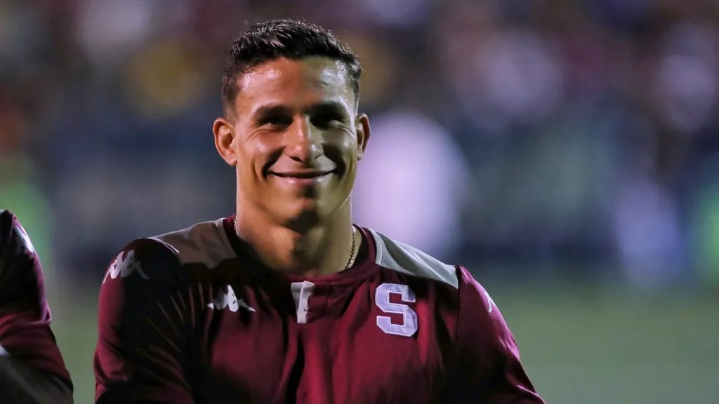 Luis Paradela es pretendido desde el fútbol europeo. (Deportivo Saprissa)