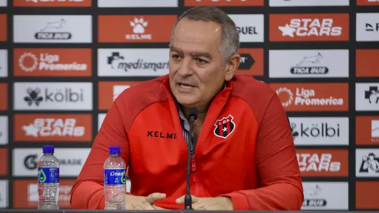 Joseph Joseph, sin filtro: de las sospechas por deudas a la limpieza en Alajuelense