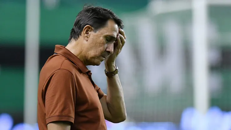 Alajuelense debe lidiar con un imprevisto.