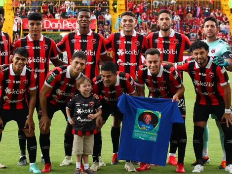 Se fue mal de Alajuelense, salió campeón en Europa y ahora tomó una extraña decisión
