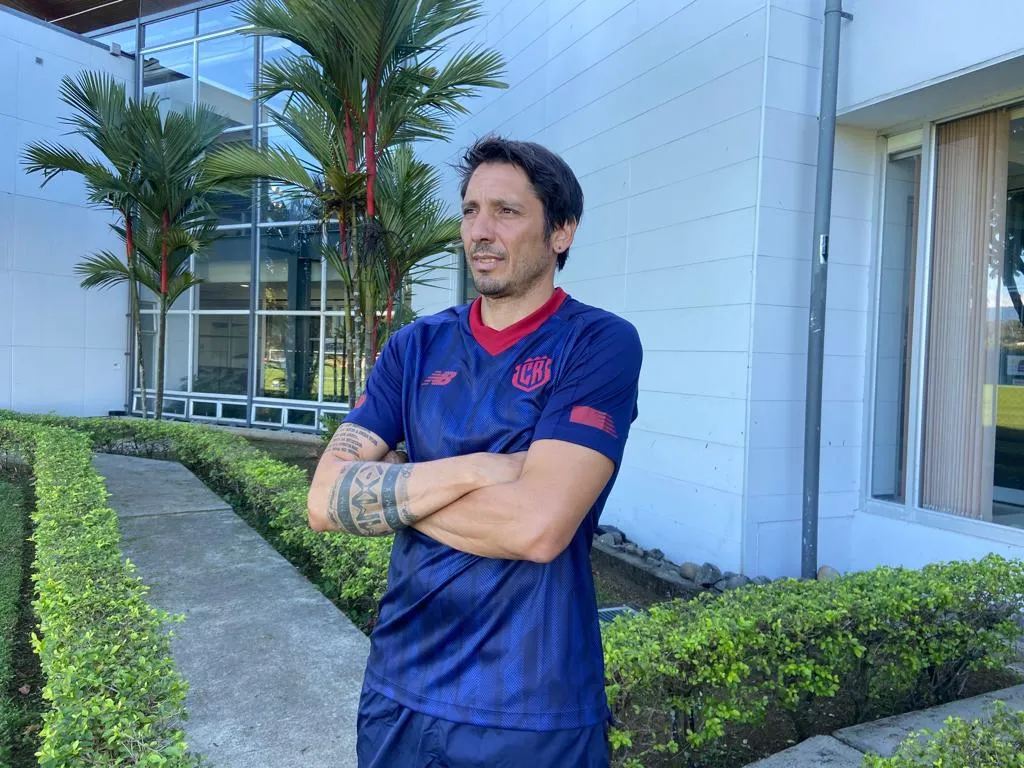 Cristian Vella tomó el mando de la Selección Sub-20 en diciembre de 2023 (FCRF).