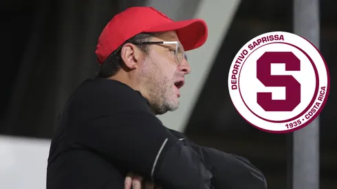 Jafet Soto le tiró al arbitraje tras la derrota con Saprissa.