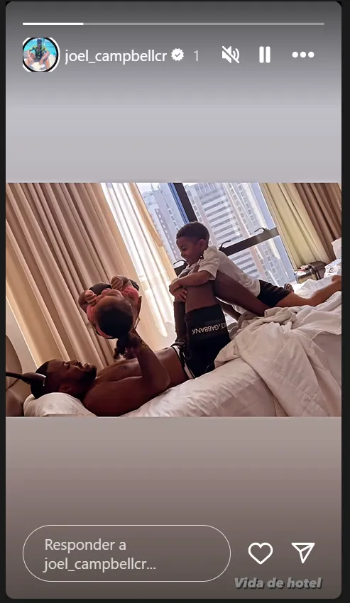 La tierna postal que compartió Joel Campbell (Instagram).