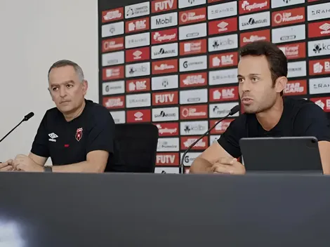 Javier Santamaría inquieta a la afición de Alajuelense hasta en sus horas más felices
