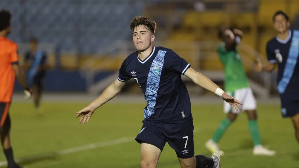 Matthew Evans anotó por tres en un amistoso de la Sub 20.