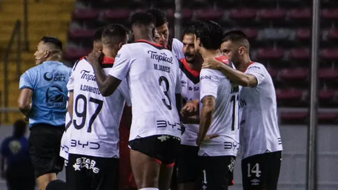 Un club busca llevarse una figura de Alajuelense