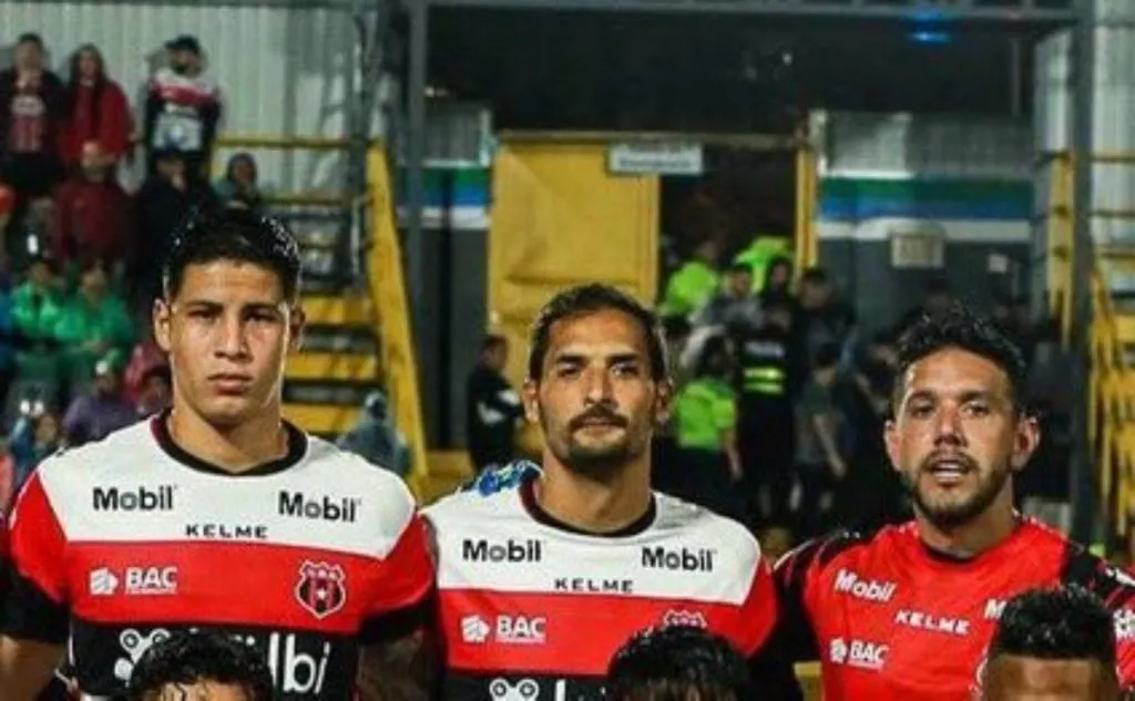 Alexis Gamboa será uno de los capitanes junto a Celso Borges y Leonel Moreira.