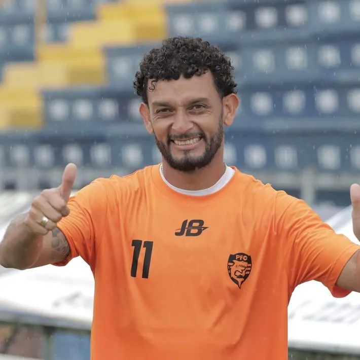 Michael Barrantes fue separado de Puntarenas (Puntarenas FC).