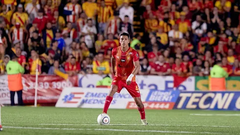 Orlando Galo se marcha a Europa pero se lleva una pieza de Herediano.