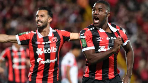 Joel Cambpell no quiso irse de la Liga sin antes hacer esto