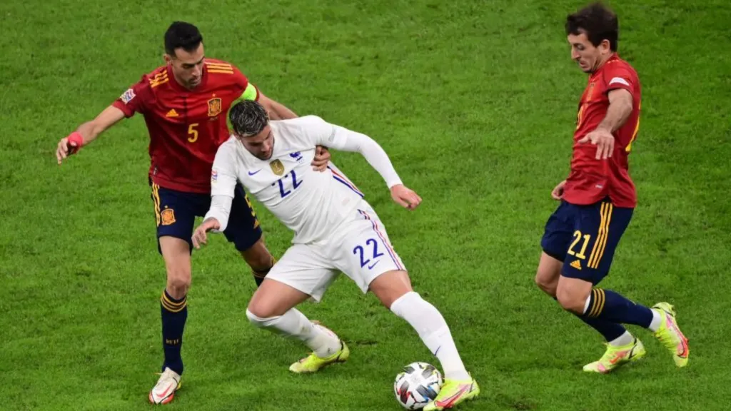 Ambas selecciones se vieron las caras por última vez el 10 de octubre de 2021, en la final de la Nations League. Aquel día, Francia se proclamó campeón tras derrotar 2-1 a España. (Foto: AP)