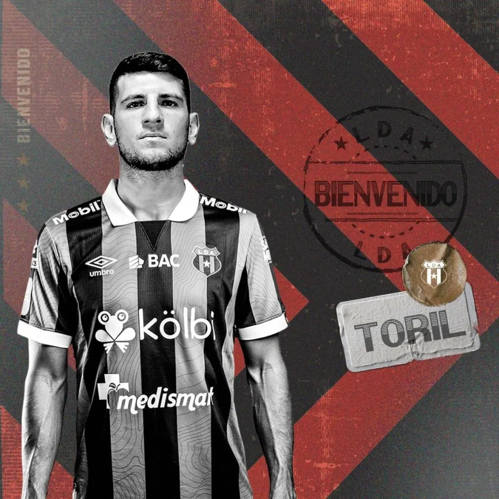 Alajuelense le dio la bienvenida a Toril.