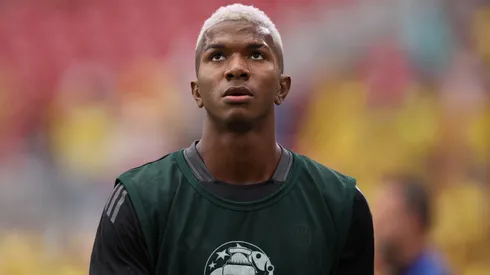 Jeyland Mitchell llega a Europa.