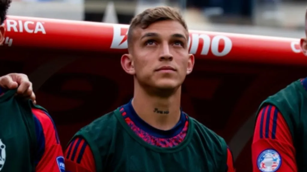 La decisión de Alfaro afectó profundamente a Vargas (Instagram).